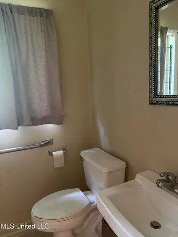 $1,550 | 1090 Branch Street, Jackson, MS 39212