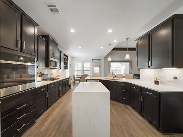 $589,000 | 1685 Daylight Lk Drive, Katy, TX 77493