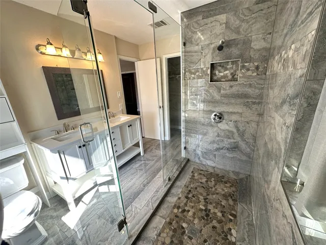 $2,400 | 13259 Kerrville Folkway, Austin, TX 78729