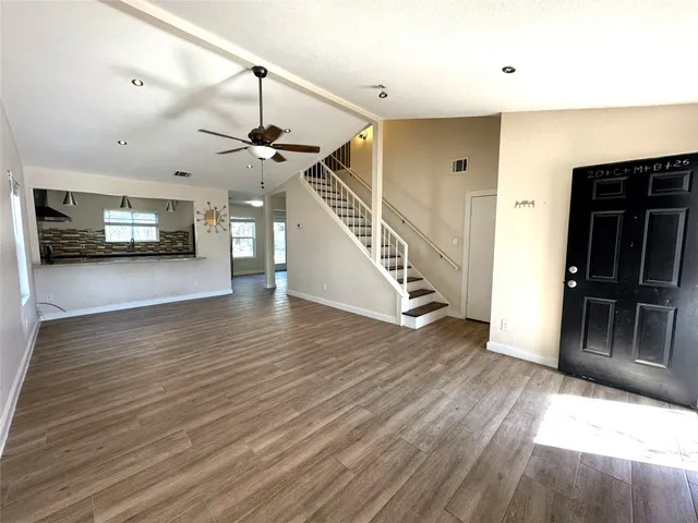 $2,400 | 13259 Kerrville Folkway, Austin, TX 78729