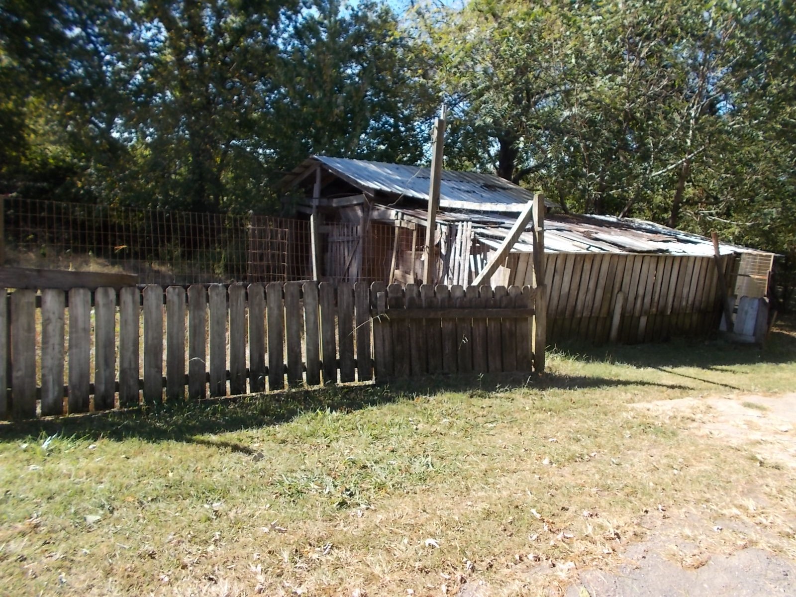 848 Cedar Grove Road Lebanon, TN 37087 - Photo 9 of 55 a view of wooden fence