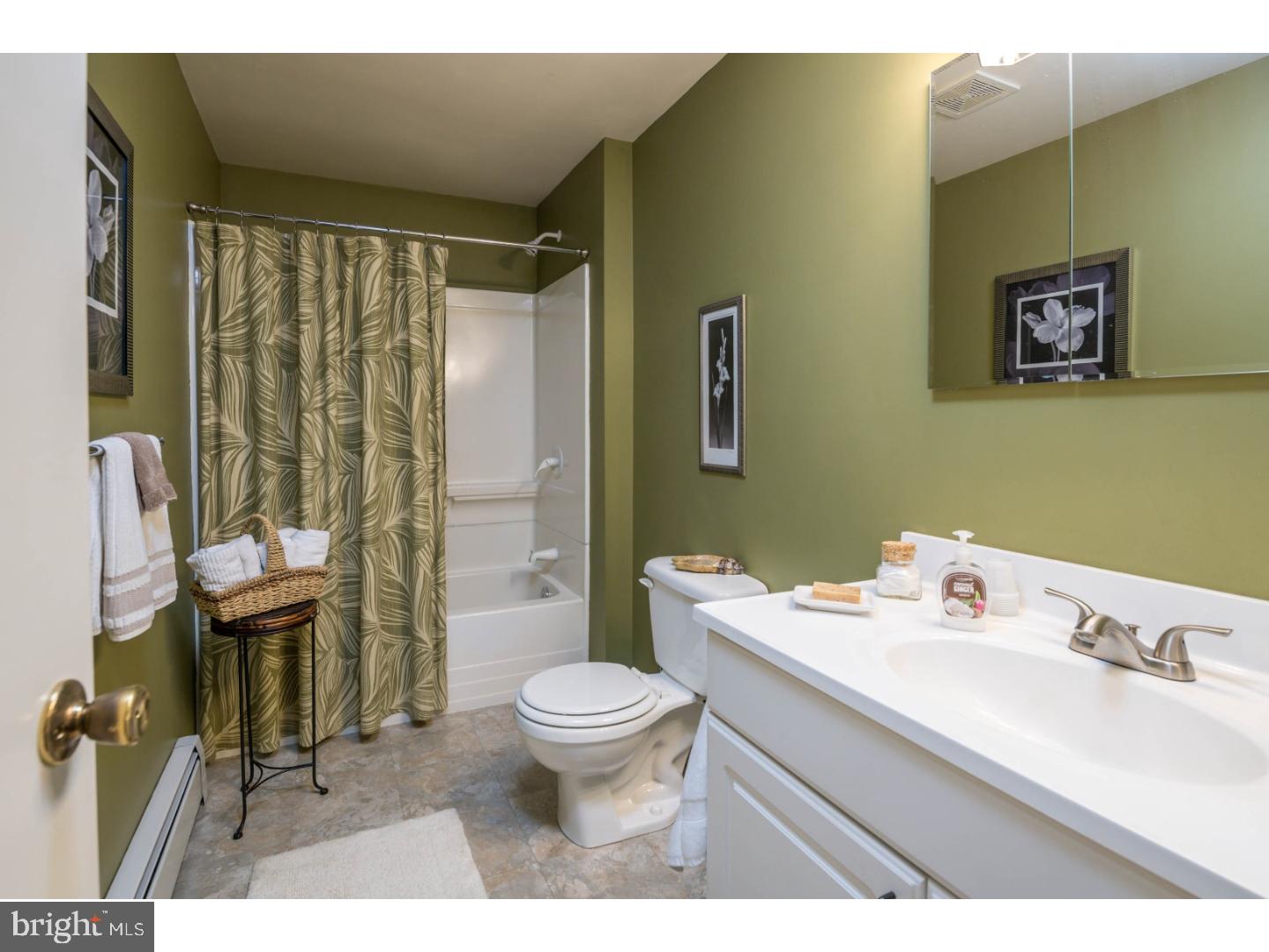 24 Cepp Road Perkiomenville, PA 18074 - Photo 14 of 22 Bathroom