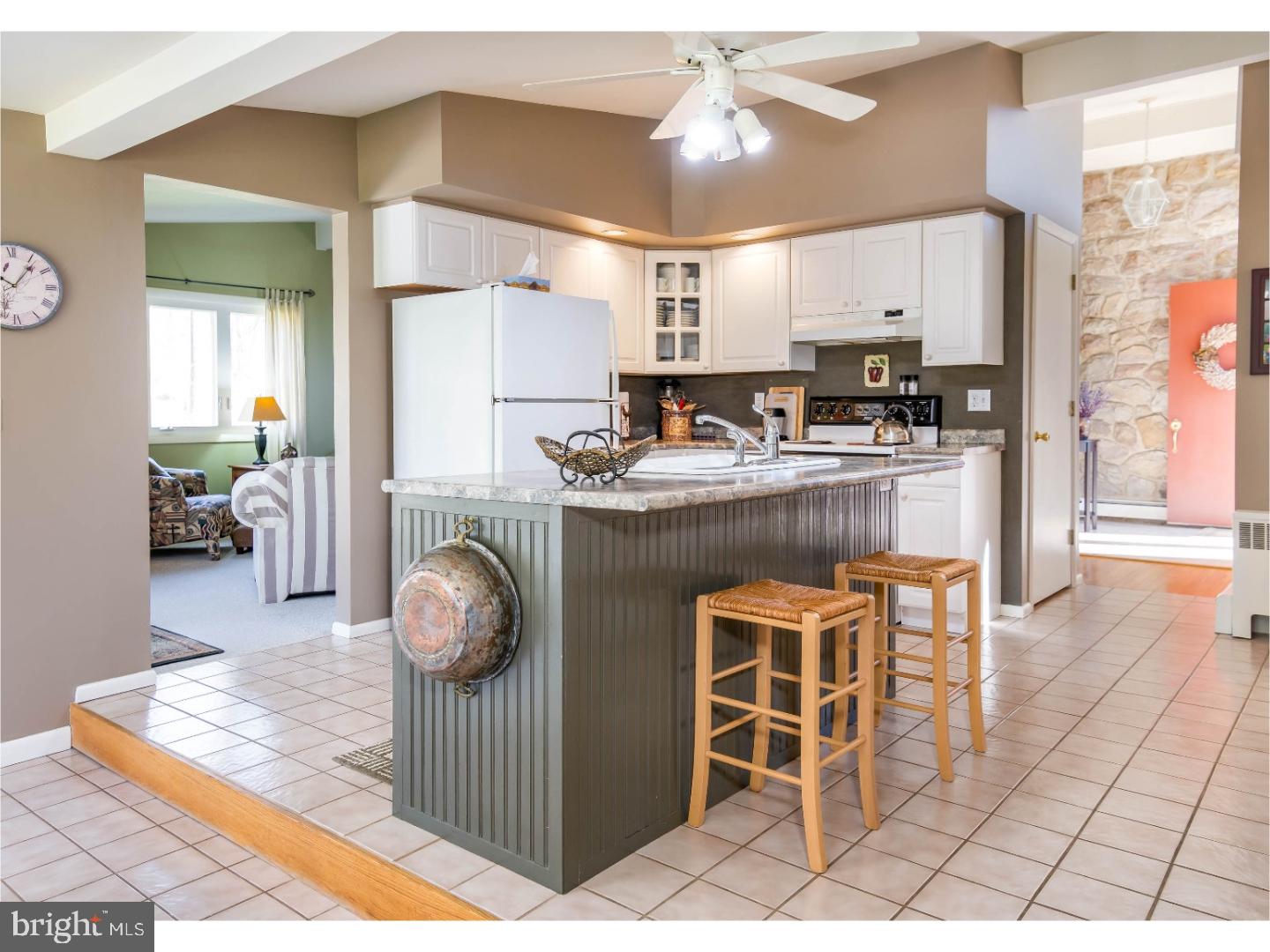 24 Cepp Road Perkiomenville, PA 18074 - Photo 4 of 22 Kitchen