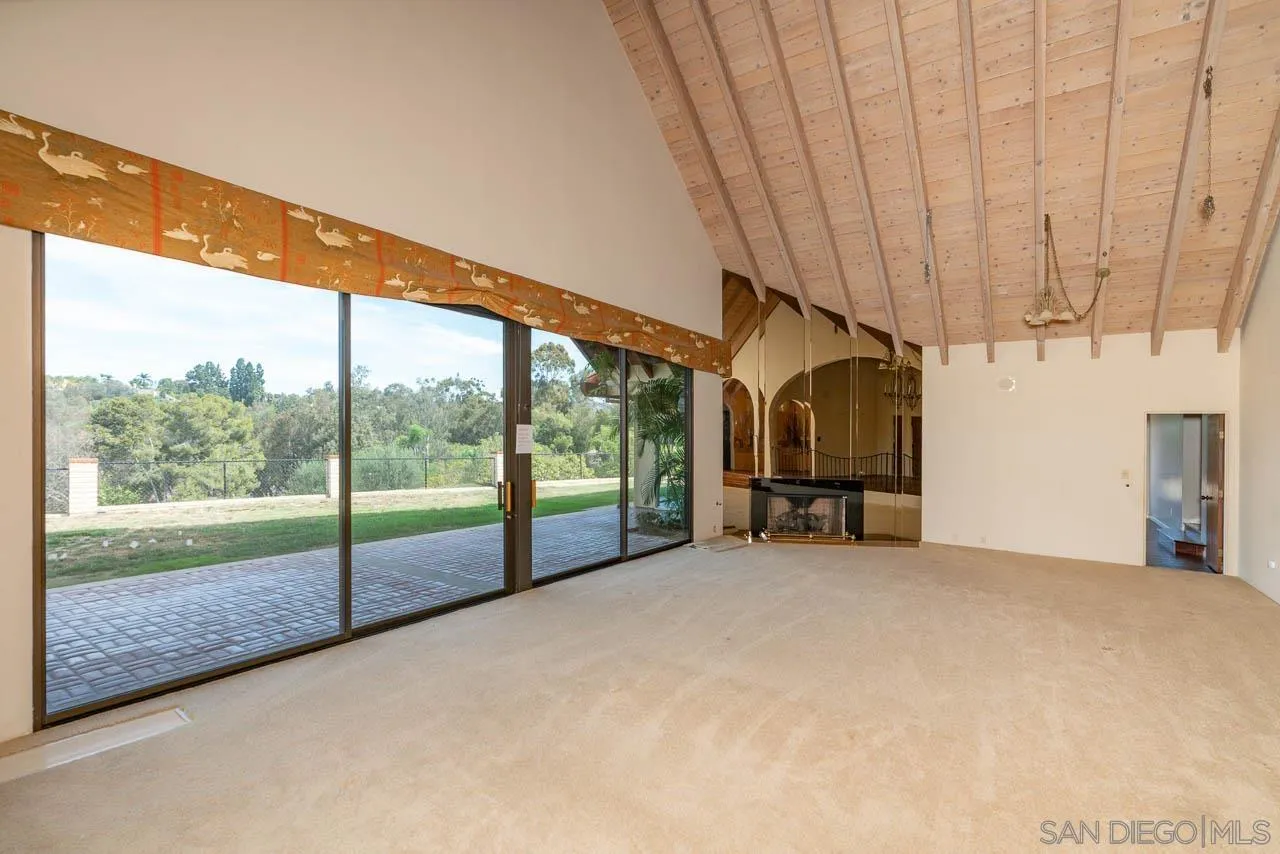 6503 Via Dos Valles Rancho Santa Fe, CA 92067 - Photo 11 of 60 Gallery Image 11