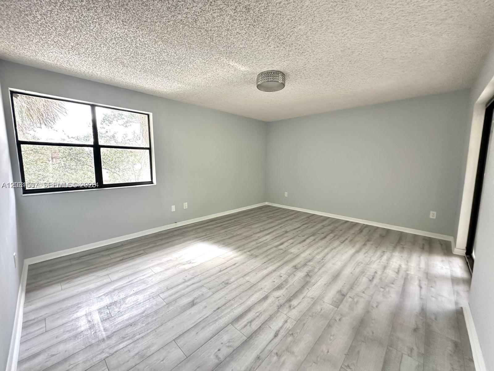 601 Ives Dairy Road, Unit 4018 Miami, FL 33179 - Photo 14 of 61