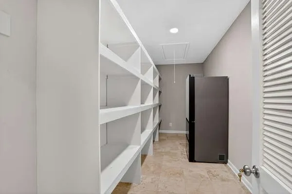 a view of entryway