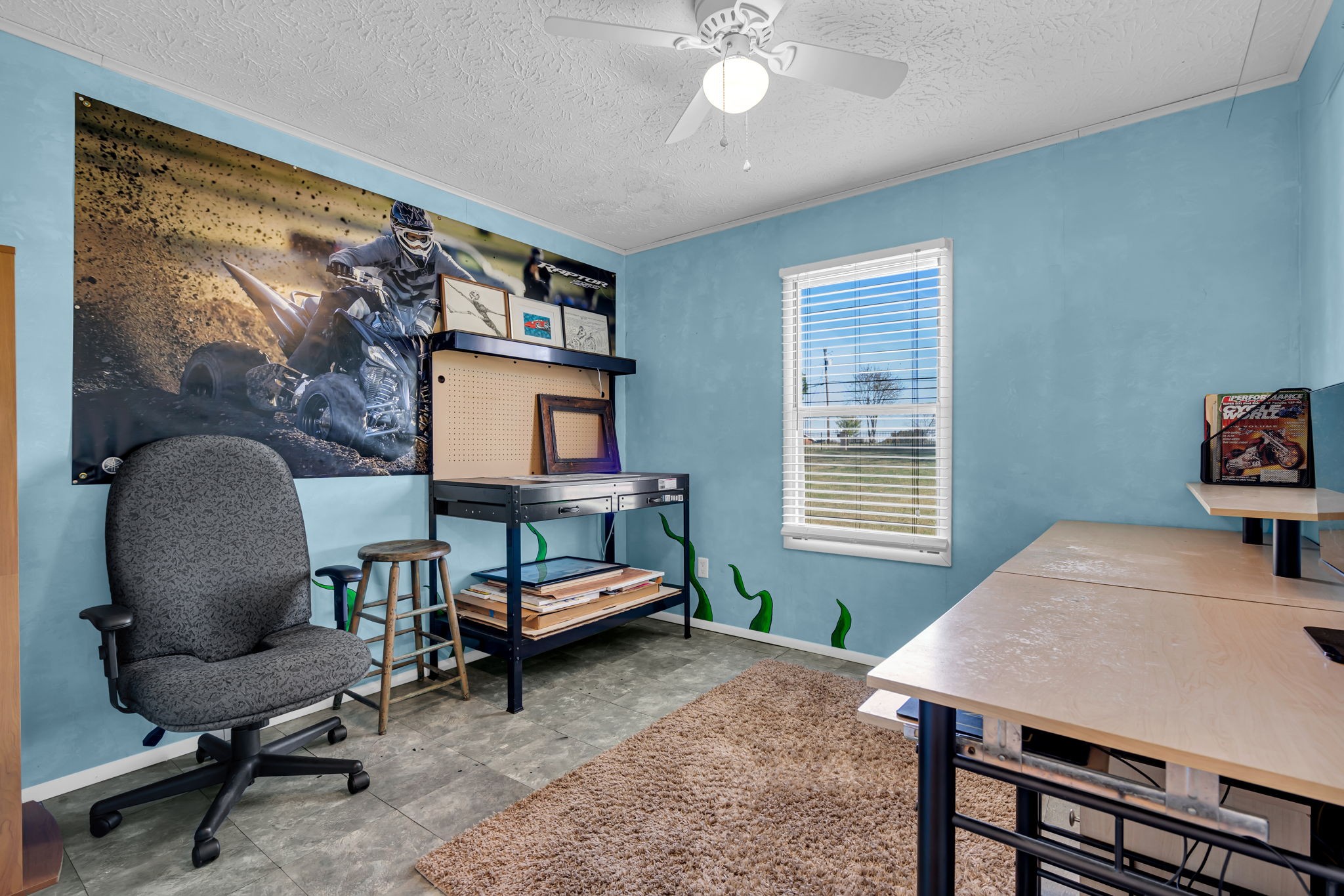1039 Riverview Road Mount Juliet, TN 37122 - Photo 26 of 40 a living room with furniture and a window