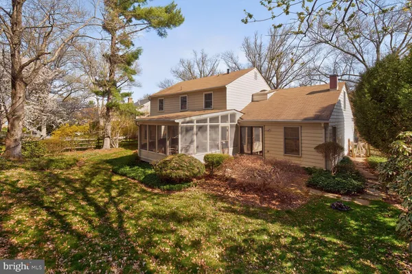 $1,200,000 | 23 Old Creek Court, Potomac, MD 20854