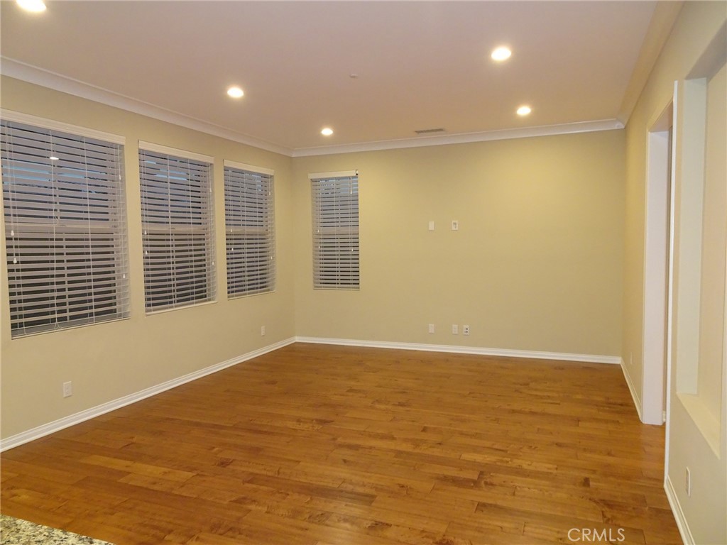 108 Oasis Irvine, CA 92620 - Photo 12 of 19