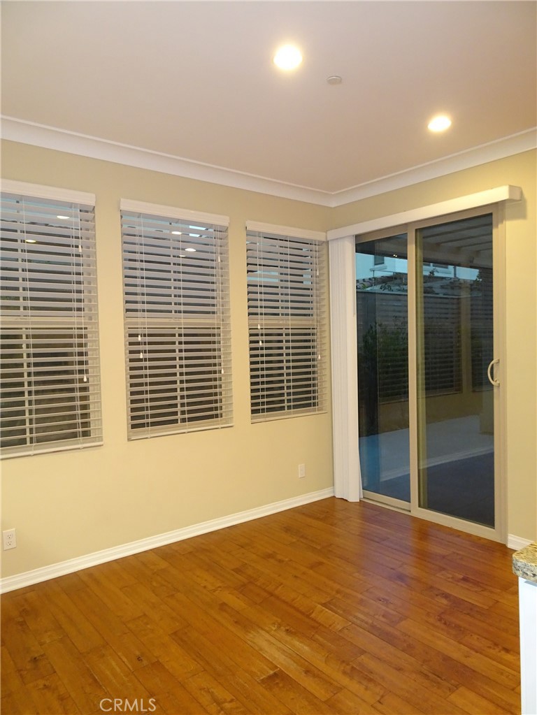 108 Oasis Irvine, CA 92620 - Photo 6 of 19