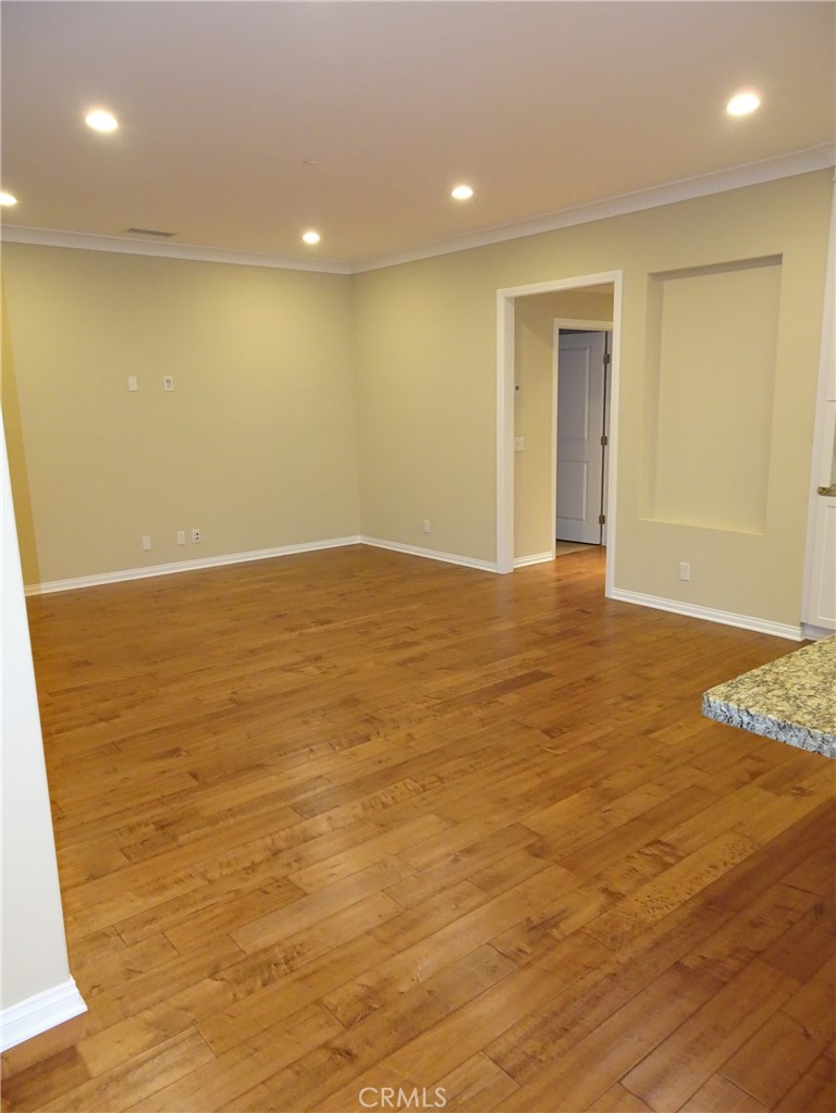 108 Oasis Irvine, CA 92620 - Photo 7 of 19