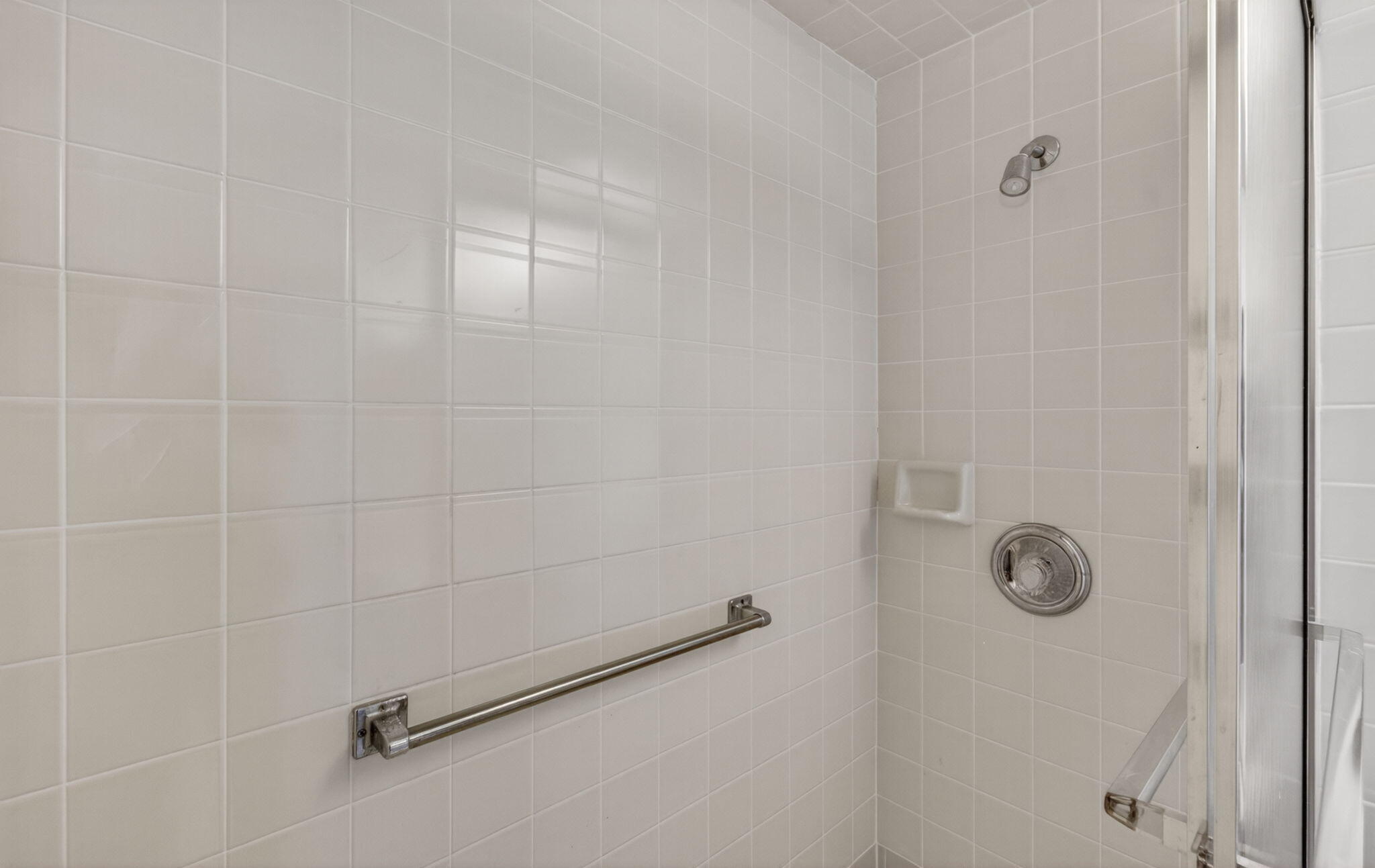 4059 Guildford East Boca Raton, FL 33434 - Photo 26 of 101 31-web-or-mls-DSC_8045
