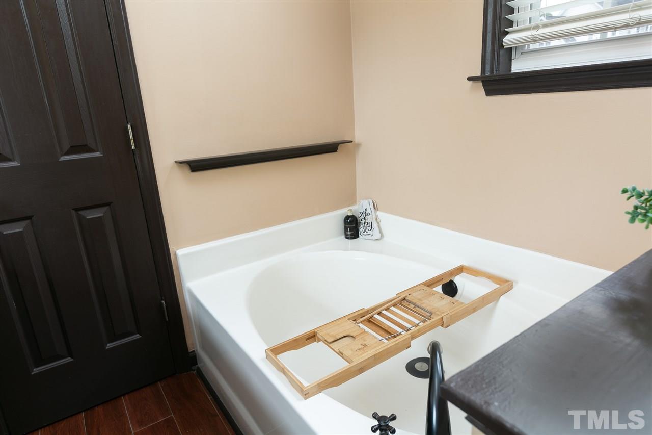 3200 Livia Circle Raleigh, NC 27604 - Photo 20 of 23 Gallery Image 20