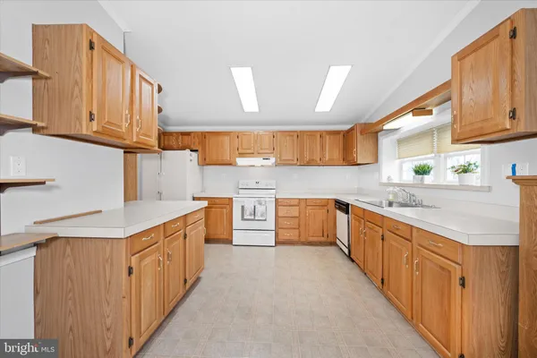 $128,000 | 87 Joyce Drive, Wilmington, DE 19808