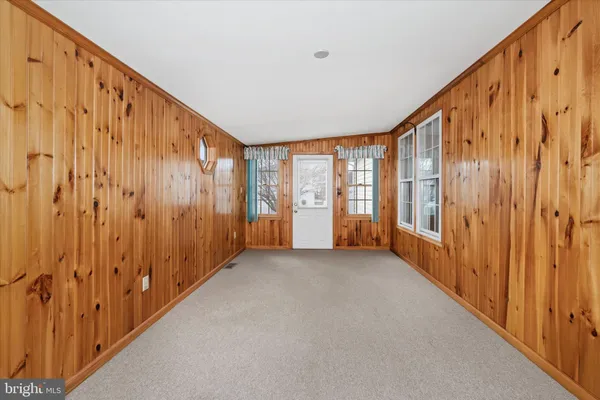 $128,000 | 87 Joyce Drive, Wilmington, DE 19808