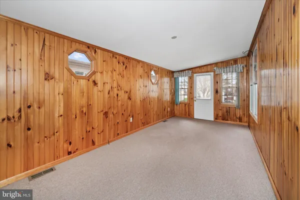 $128,000 | 87 Joyce Drive, Wilmington, DE 19808