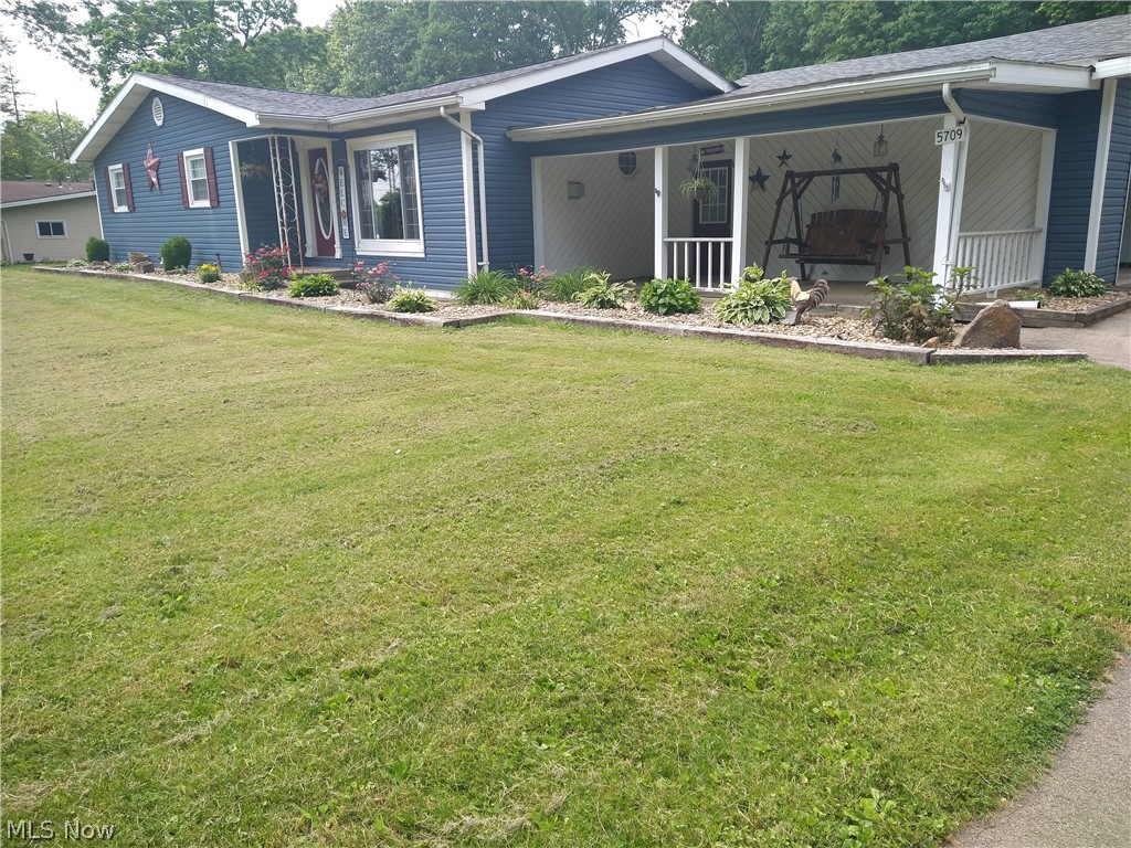 5709 Amy Boyle Road Northeast Fowler, OH 44418 - Photo 1 of 14 Gallery Image 1