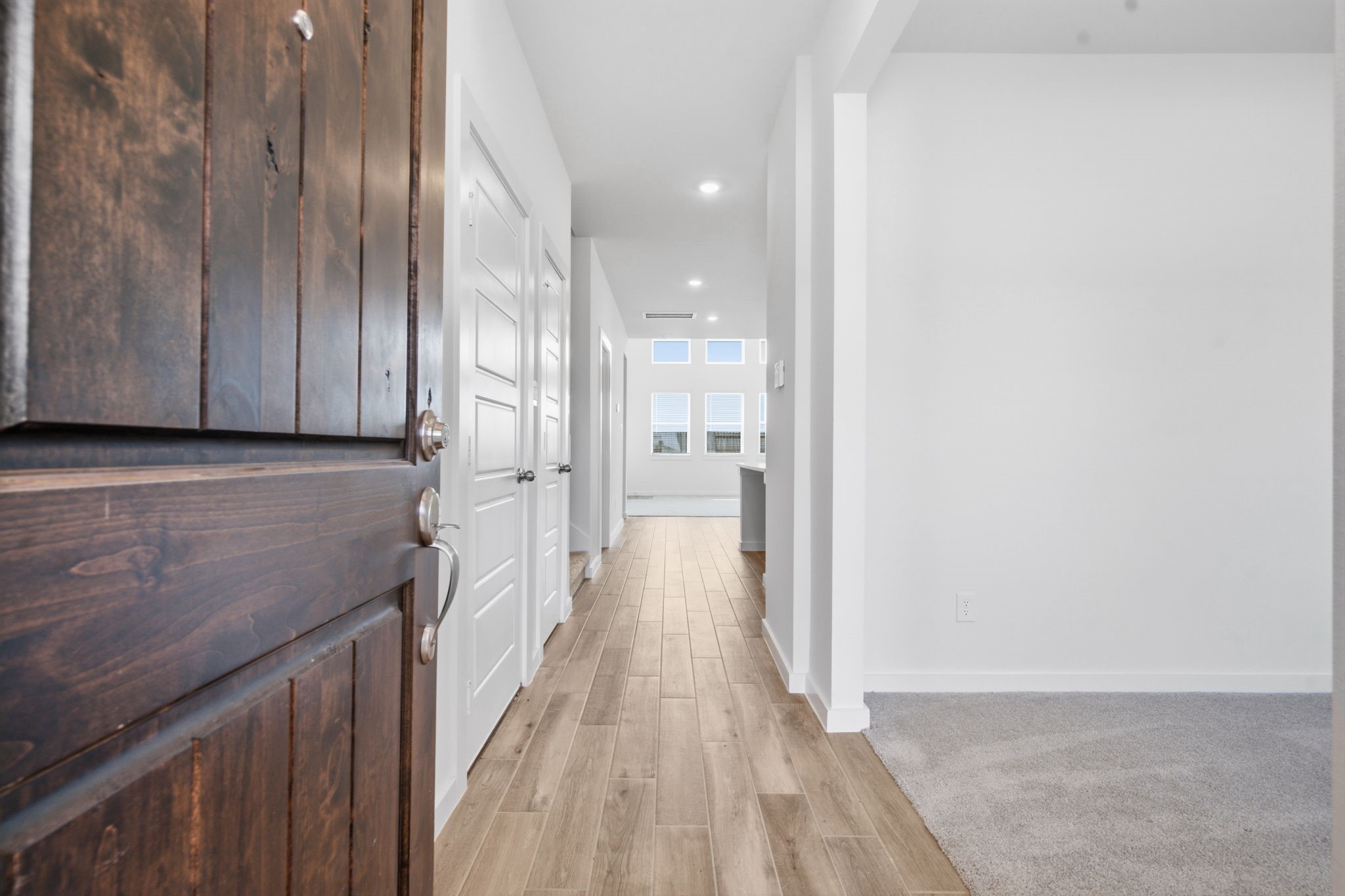 13734 Olympic River Lane Rosharon, TX 77583 - Photo 4 of 46