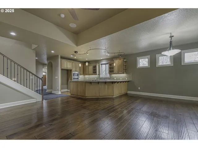 $788,500 | 7915 Southwest Summerton Avenue, Wilsonville, OR 97070