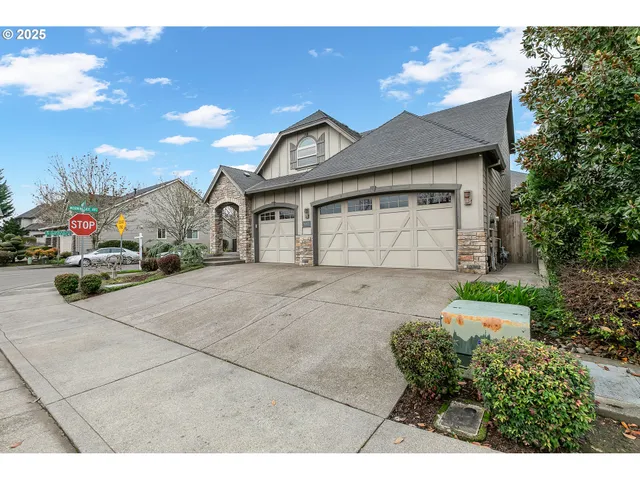 $788,500 | 7915 Southwest Summerton Avenue, Wilsonville, OR 97070