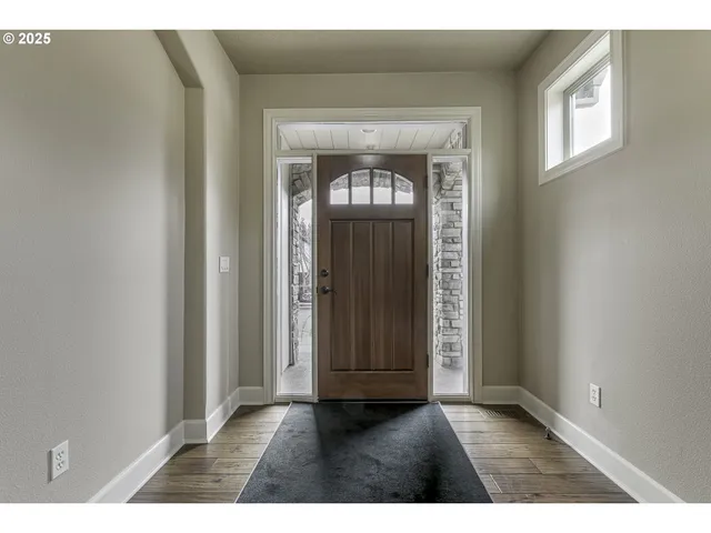 $788,500 | 7915 Southwest Summerton Avenue, Wilsonville, OR 97070