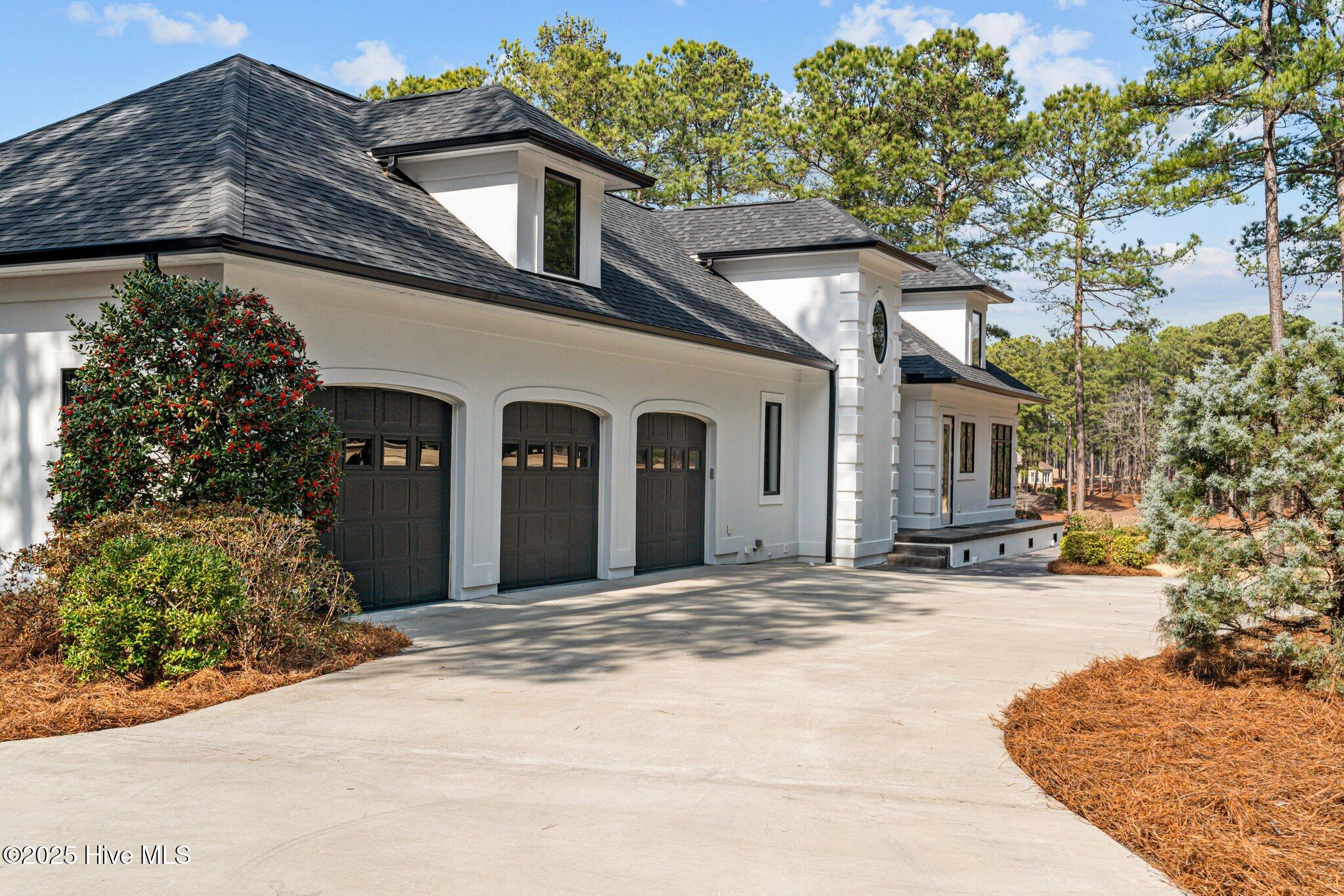 25 Barons Drive Pinehurst, NC 28374 - Photo 2 of 98 Front