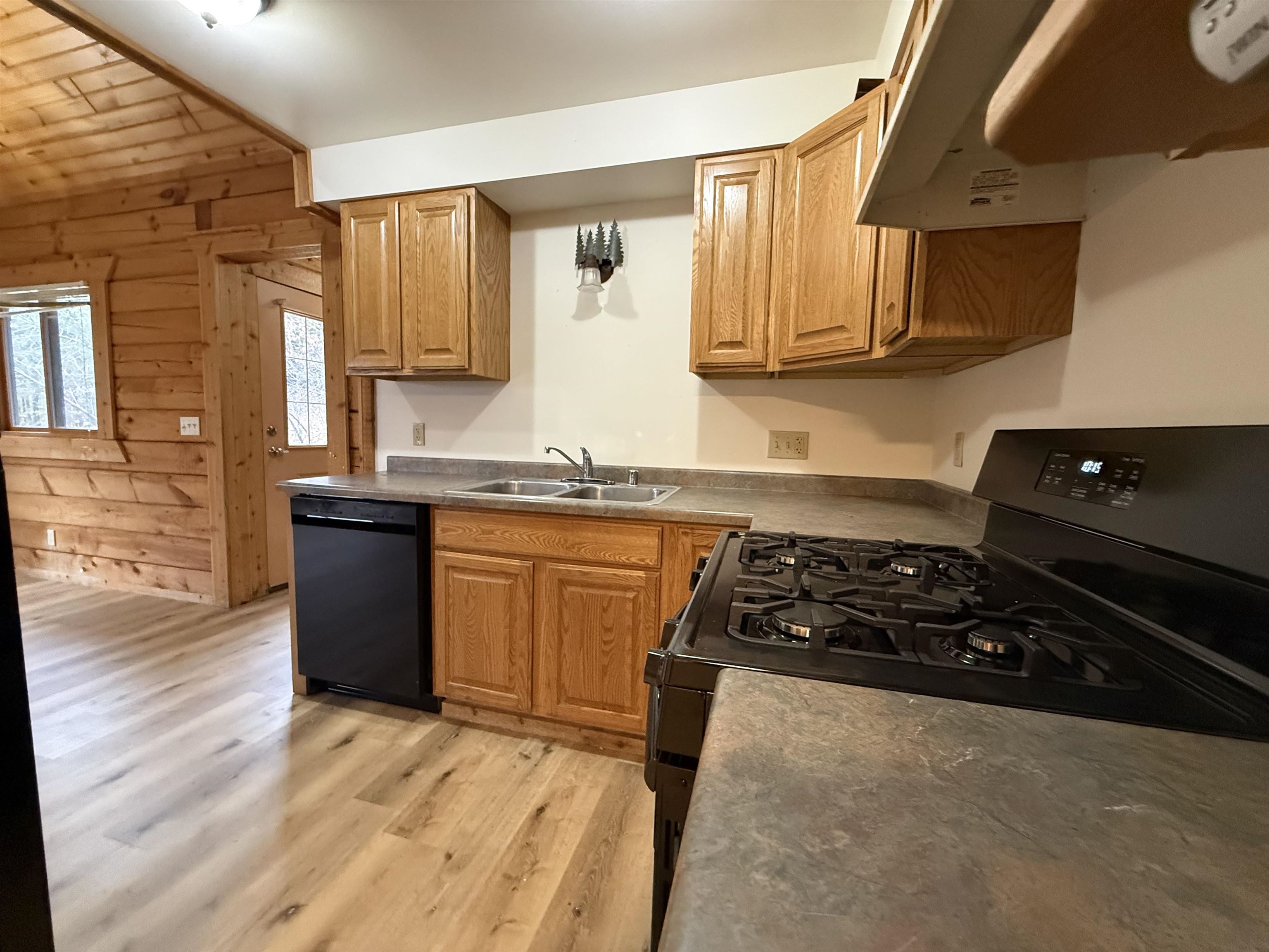 615 Sandy Beach Court Warrens, WI 54666 - Photo 4 of 16