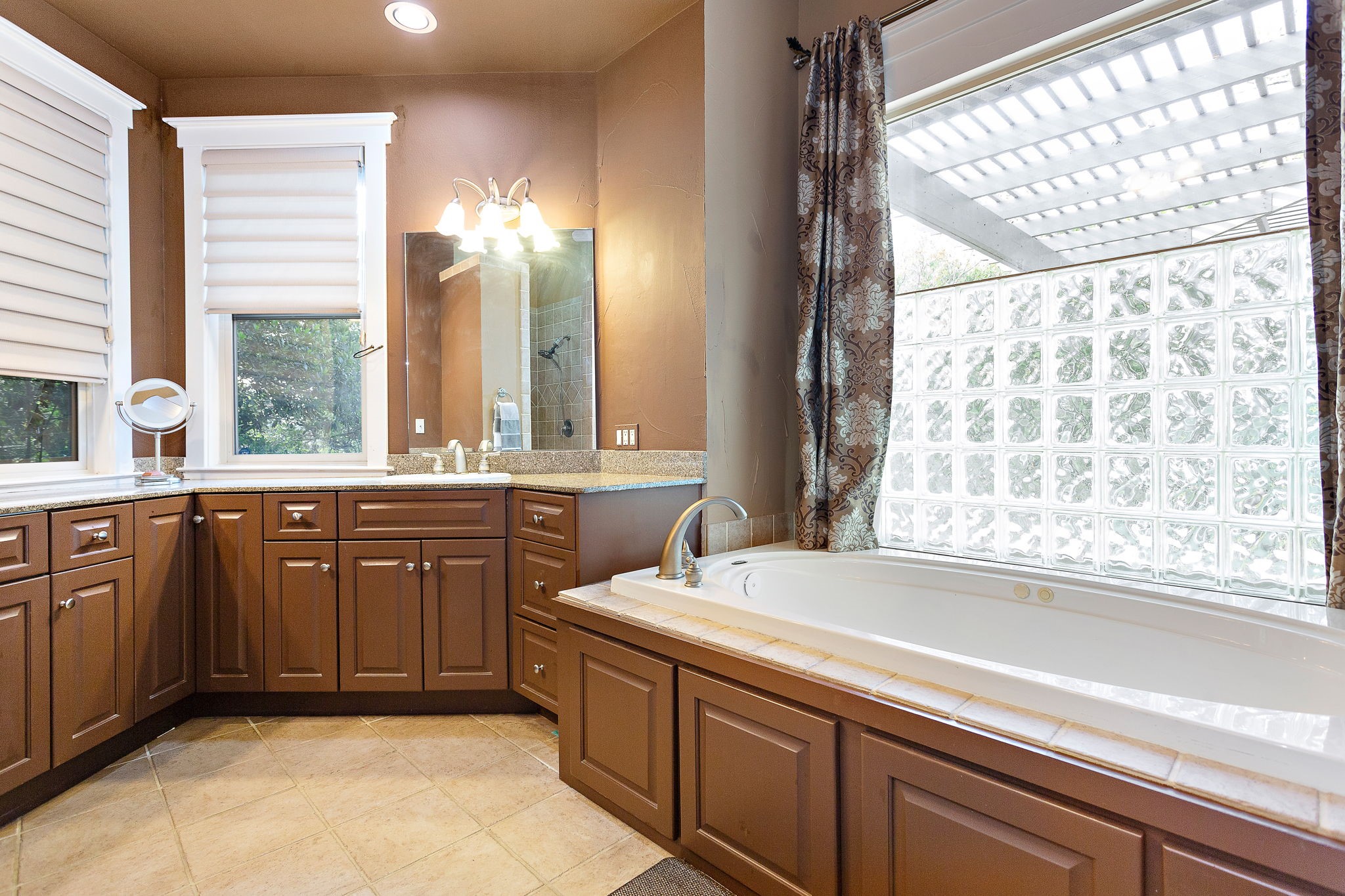 2800 Waymaker Way, Unit 24 Austin, TX 78746 - Photo 18 of 24