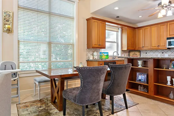 $5,200 | 2800 Waymaker Way, Unit 24, Austin, TX 78746