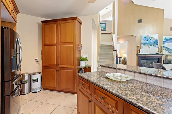 $5,200 | 2800 Waymaker Way, Unit 24, Austin, TX 78746