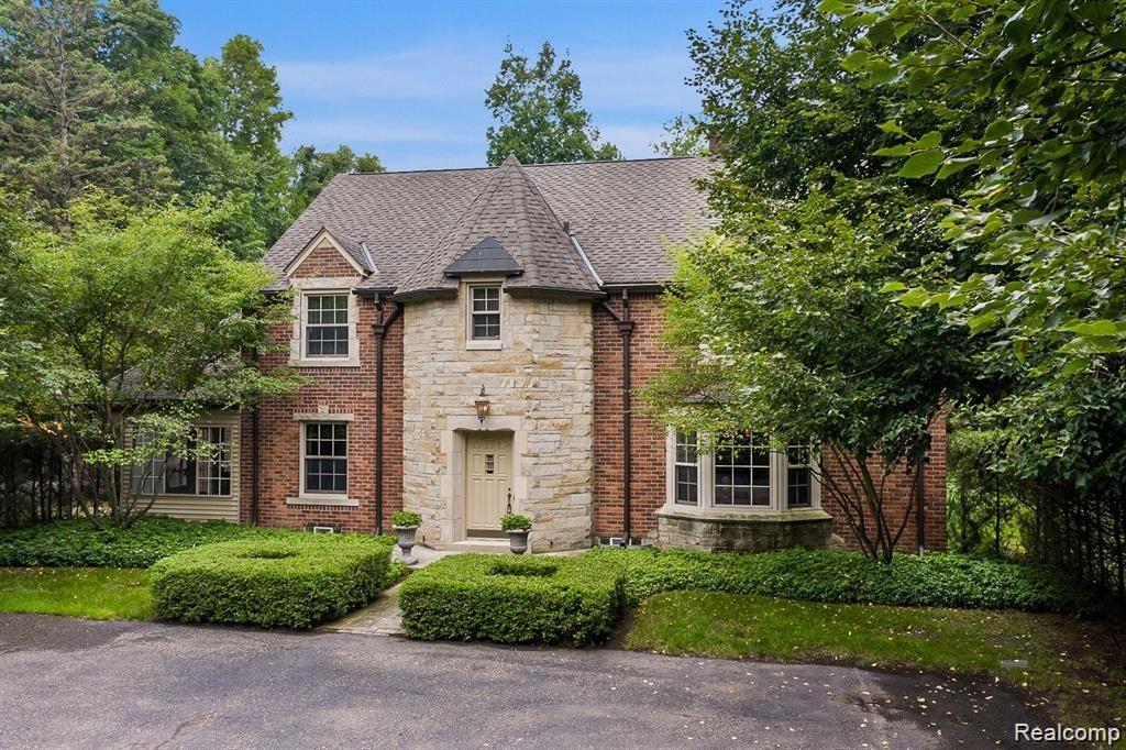 31241 Lahser Road Beverly Hills, MI 48025 - Photo 9 of 65