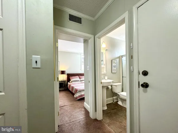 $2,300 | 37 West Gay Street, West Chester, PA 19380