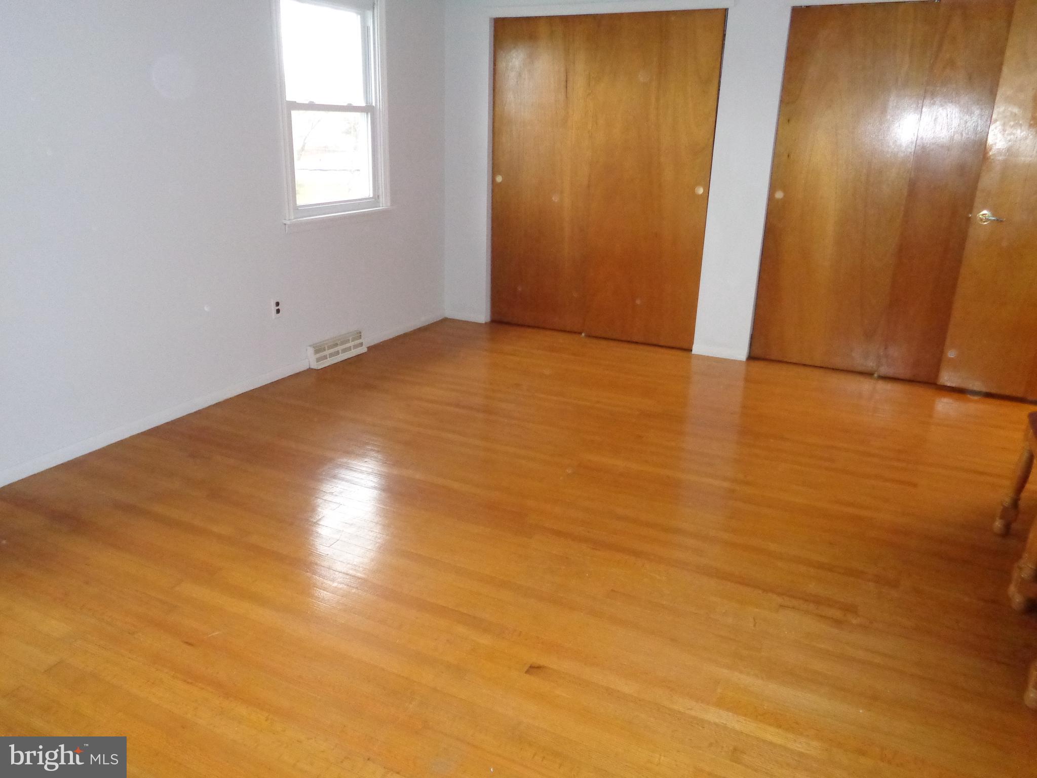 101 Shenandoah Road Cinnaminson, NJ 08077 - Photo 17 of 27 Master bedroom with double closets