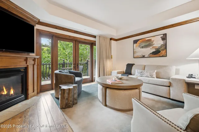 $240,000 | 415 East Dean St Unit 21 Week 10, Aspen, CO 81611