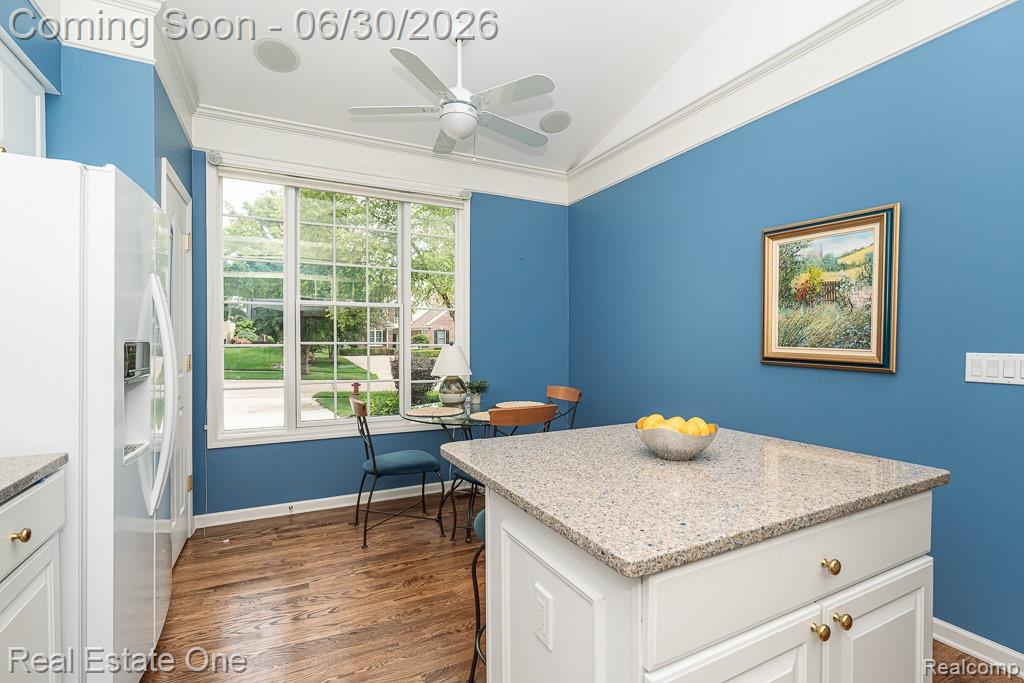 1904 Dunham Drive, Unit 12 Rochester, MI 48306 - Photo 10 of 45