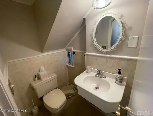 $3,950 | 90 Minnesink Road, Manasquan, NJ 08736