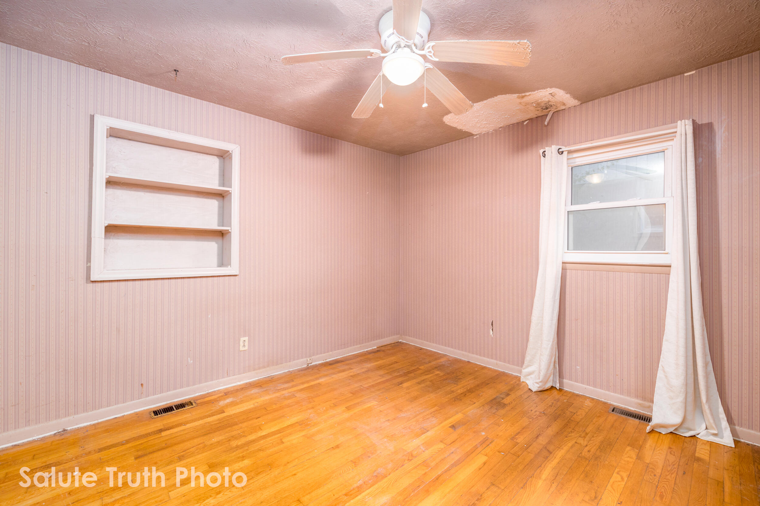 381 Peachtree Road Lexington, KY 40509 - Photo 10 of 23 img_010_bedroom_1