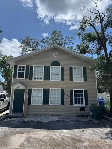$425,000 | 610 21st Street West, Bradenton, FL 34205