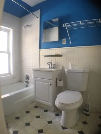 $2,000 | 23 Firglade Street, Unit 3, Worcester, MA 01602