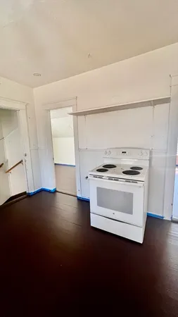 $2,000 | 23 Firglade Street, Unit 3, Worcester, MA 01602