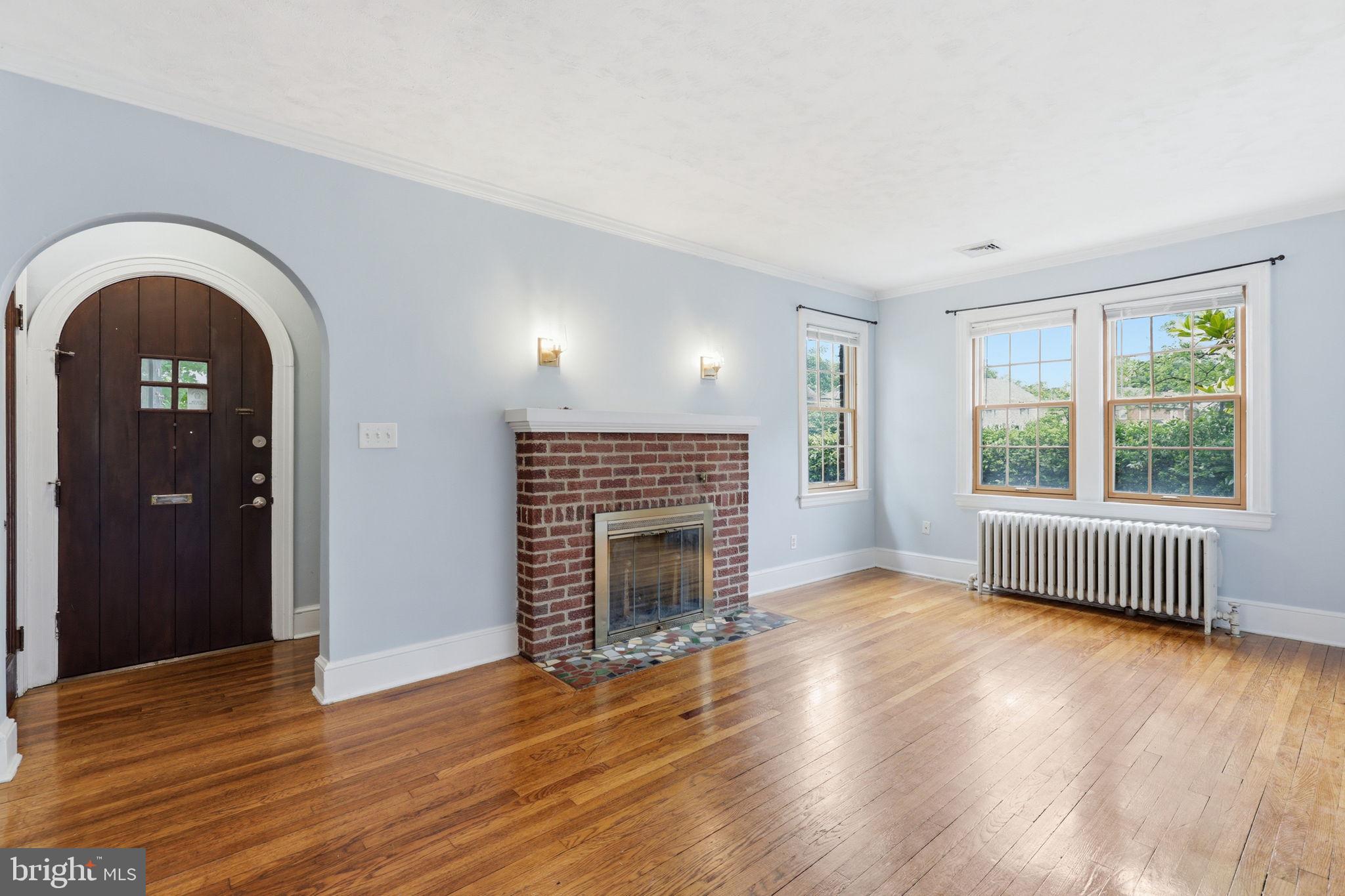 812 South Glebe Road Arlington, VA 22204 - Photo 3 of 25