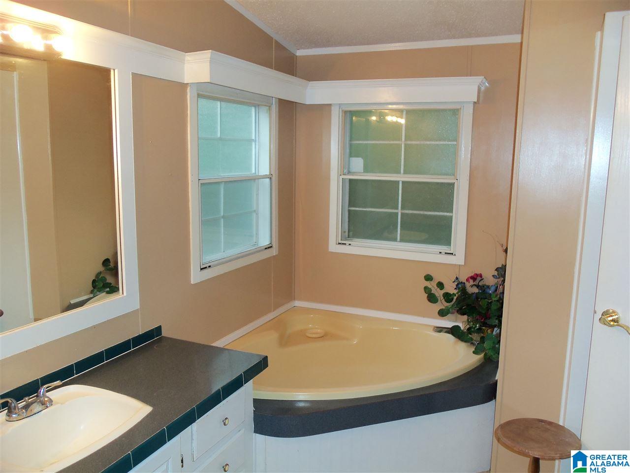276 County Road 244 Cullman, AL 35057 - Photo 4 of 19