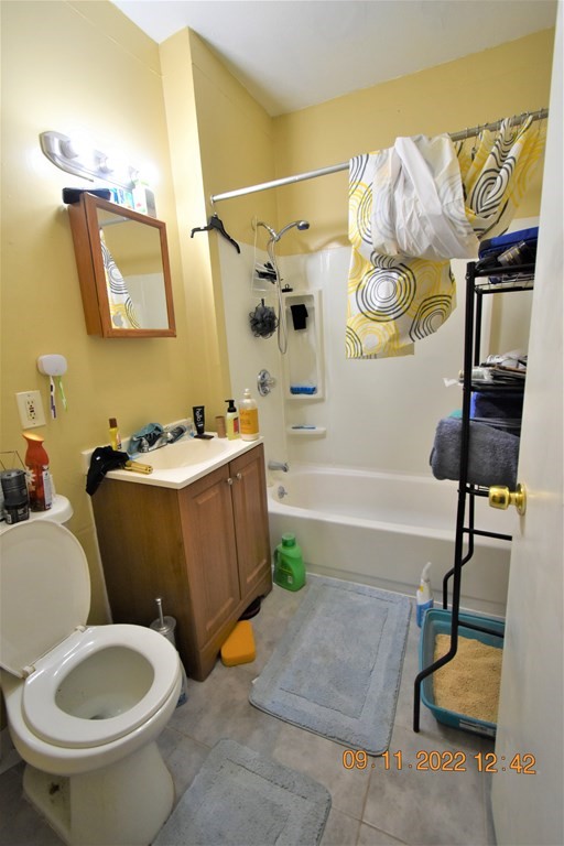 38 Johnson Street Springfield, MA 01108 - Photo 18 of 23 Gallery Image 18