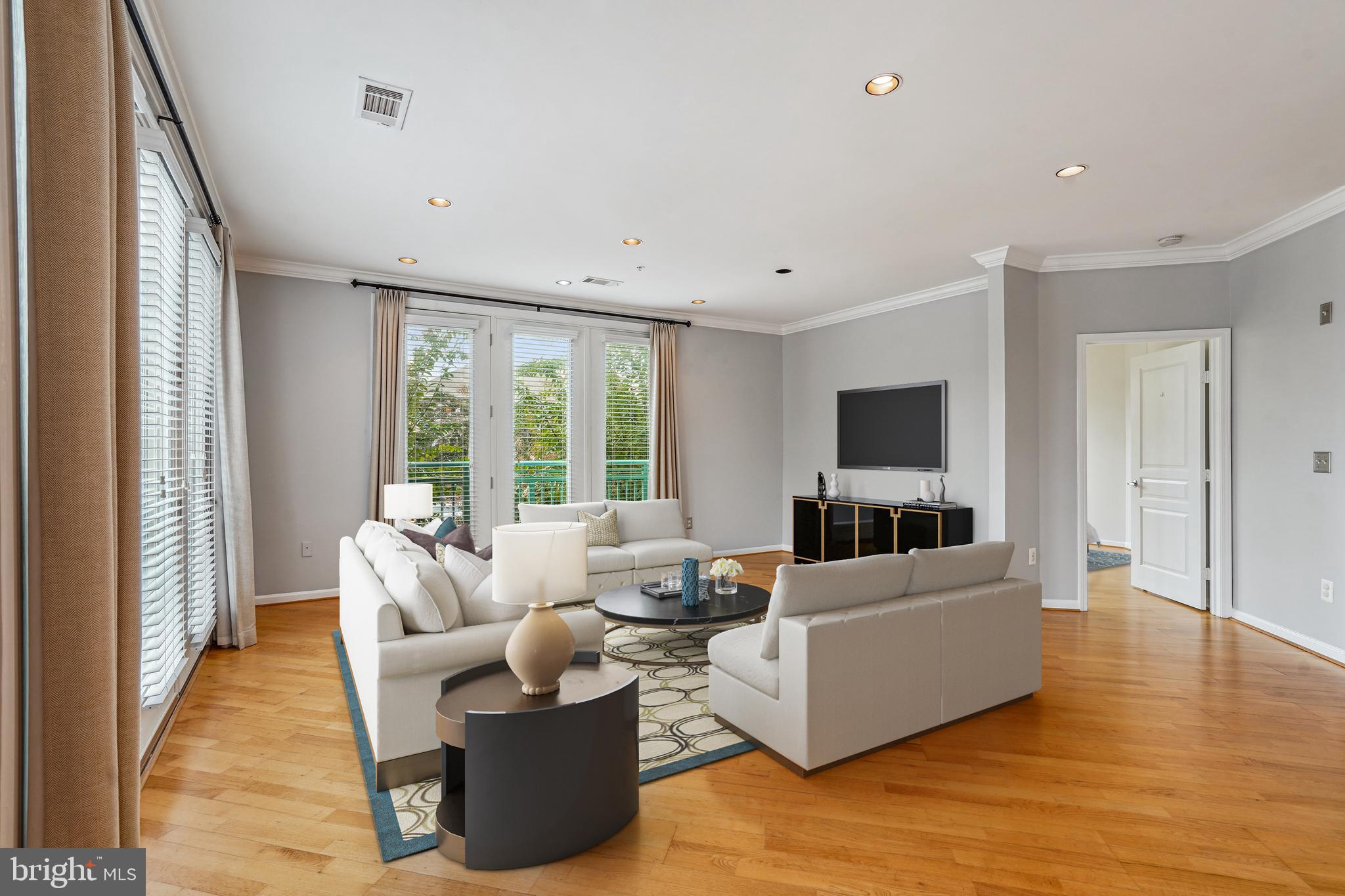12000 Market Street, Unit 174 Reston, VA 20190 - Photo 9 of 34 Outstanding sense of spaciousness