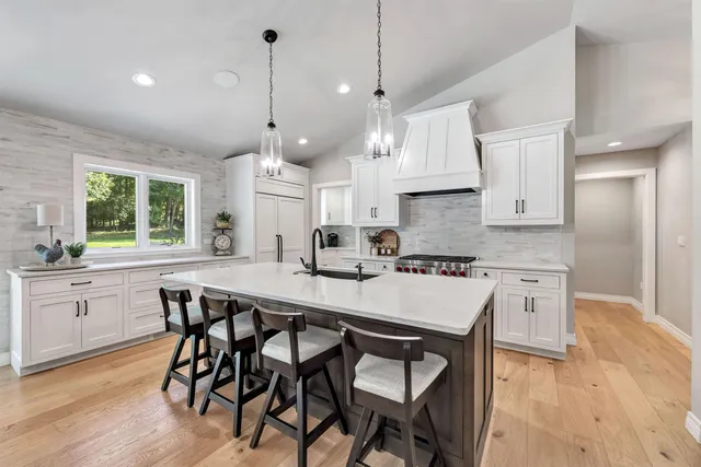 $999,900 | 2326 Pristine Lane, Suamico, WI 54313