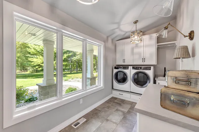 $999,900 | 2326 Pristine Lane, Suamico, WI 54313