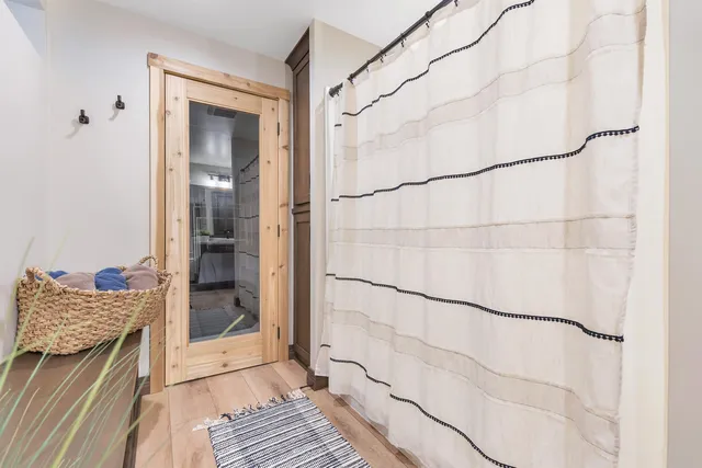 $999,900 | 2326 Pristine Lane, Suamico, WI 54313