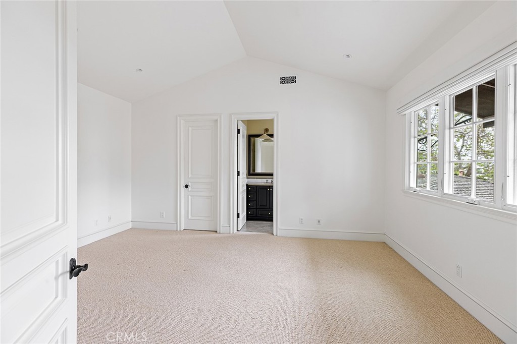 307 Pirate Road Newport Beach, CA 92663 - Photo 24 of 29