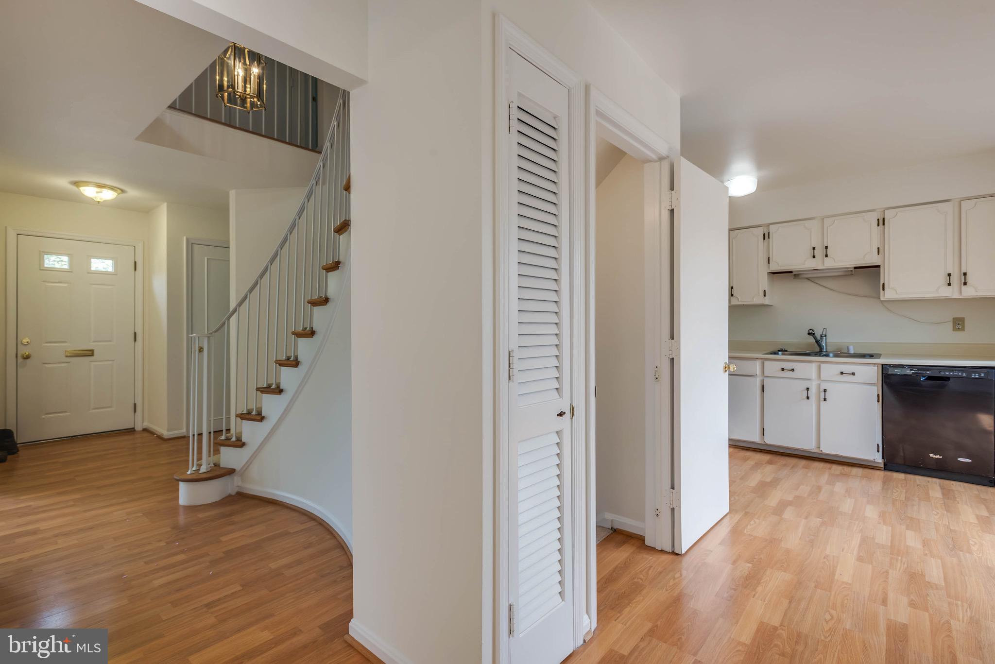 8427 Willow Forge Road Springfield, VA 22152 - Photo 15 of 36 Gallery Image 15