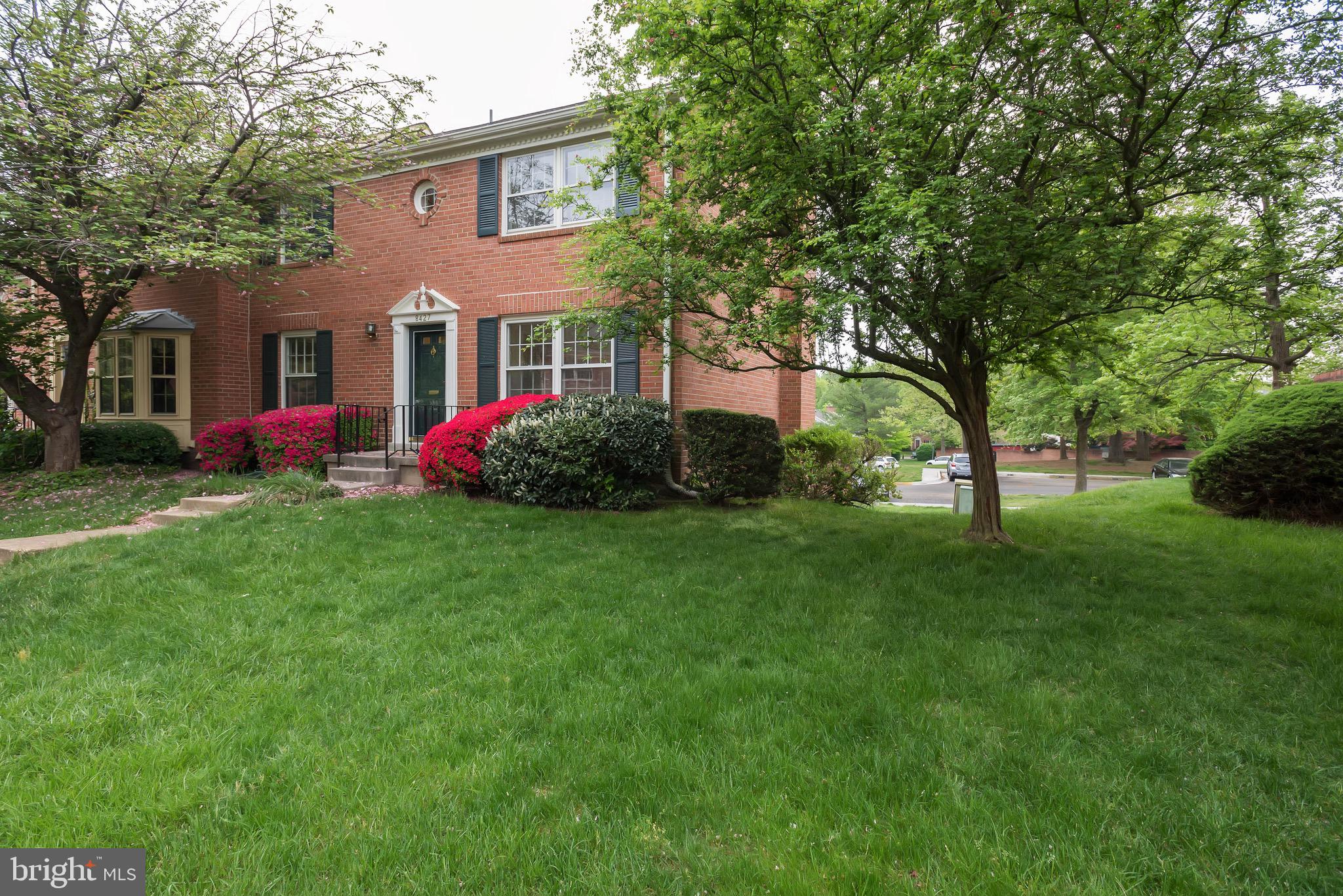8427 Willow Forge Road Springfield, VA 22152 - Photo 3 of 36 Gallery Image 3
